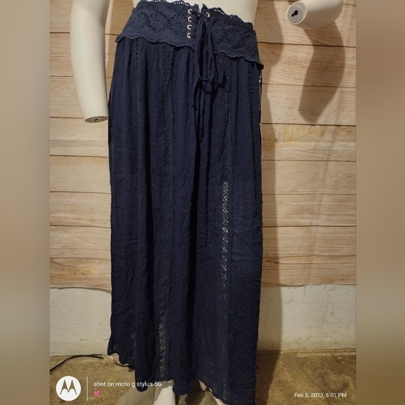 onetheland Dresses & Skirts - ONETHELAND Navy Blue Maxi Skrit‎ M